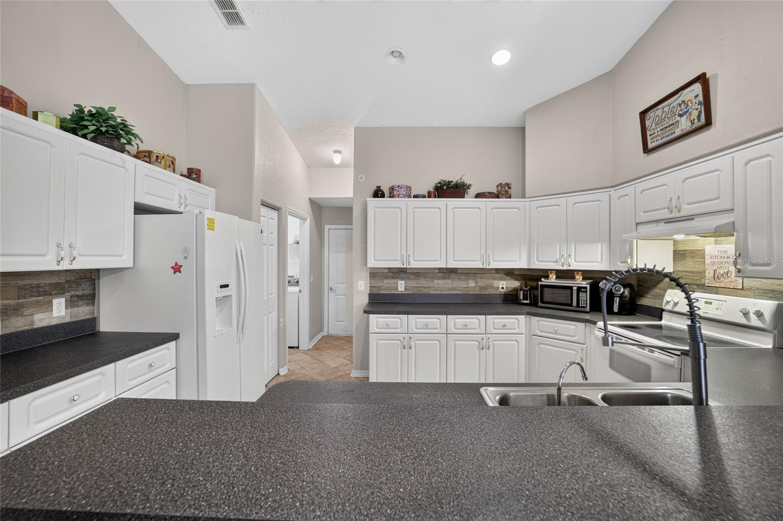 CHERRYWOOD ESTATE - Residential