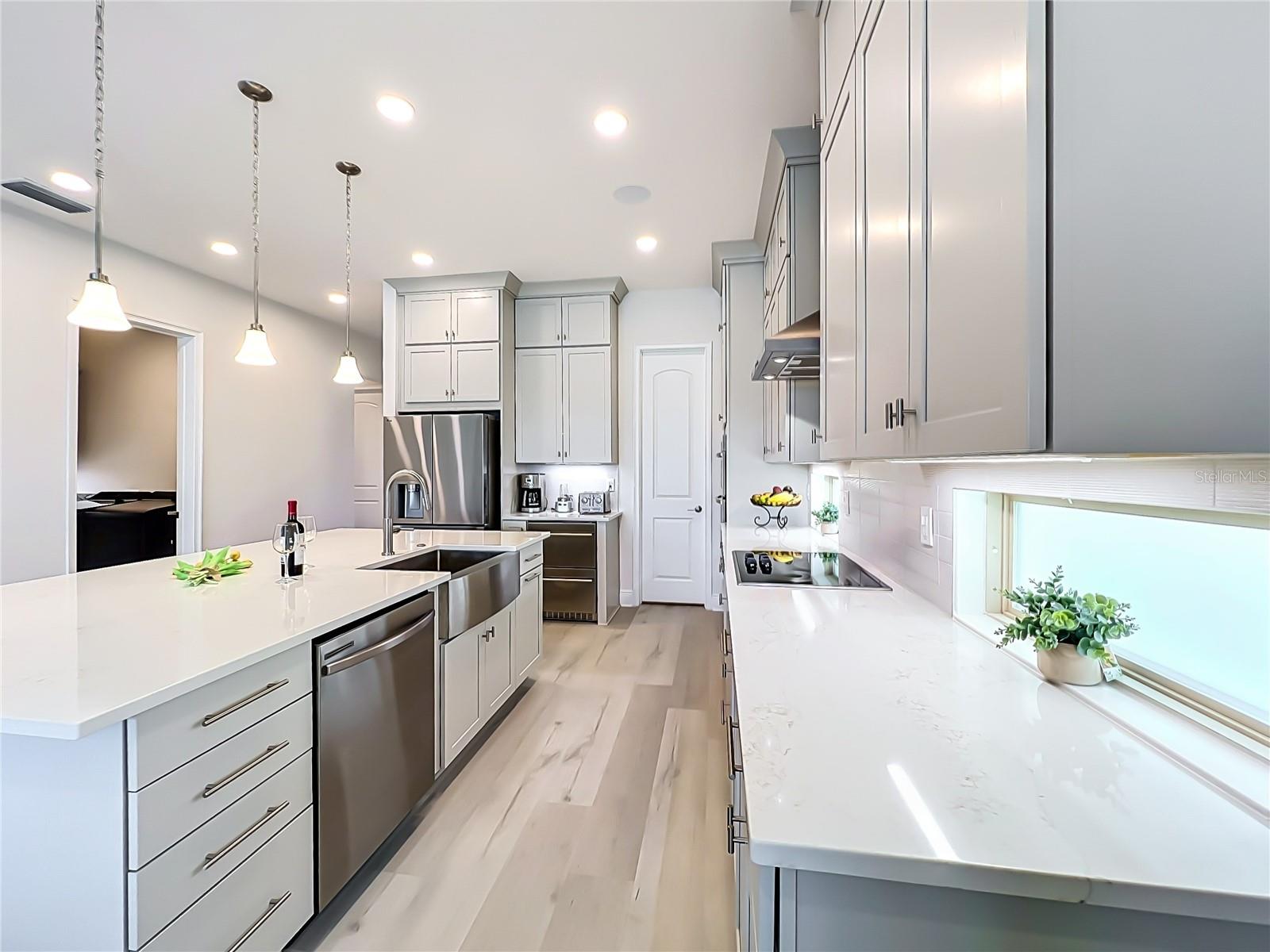EAGLE CREEK - Residential