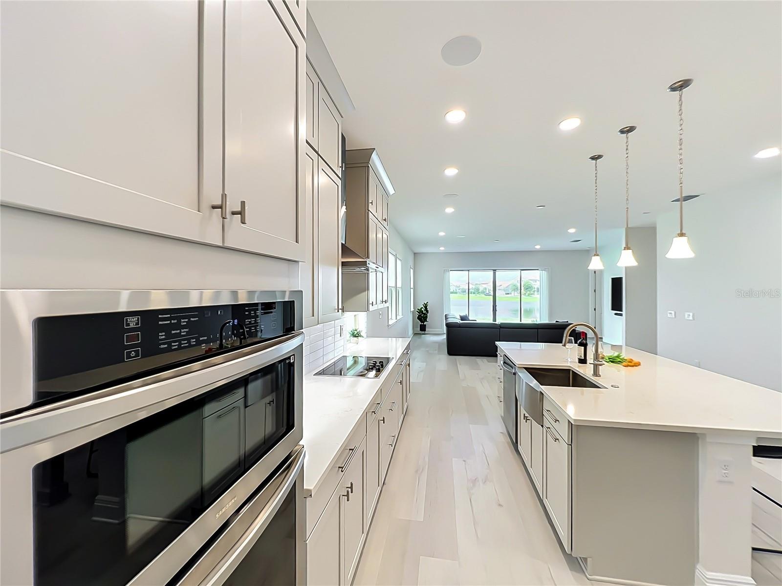 EAGLE CREEK - Residential
