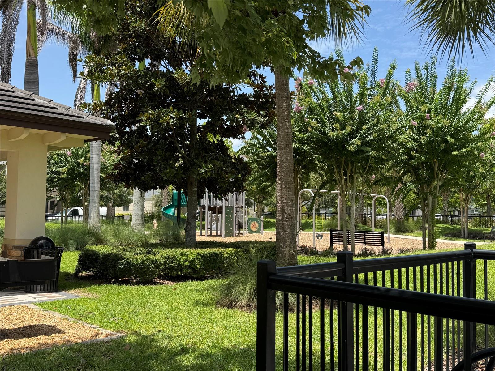 EAGLE CREEK - Residential