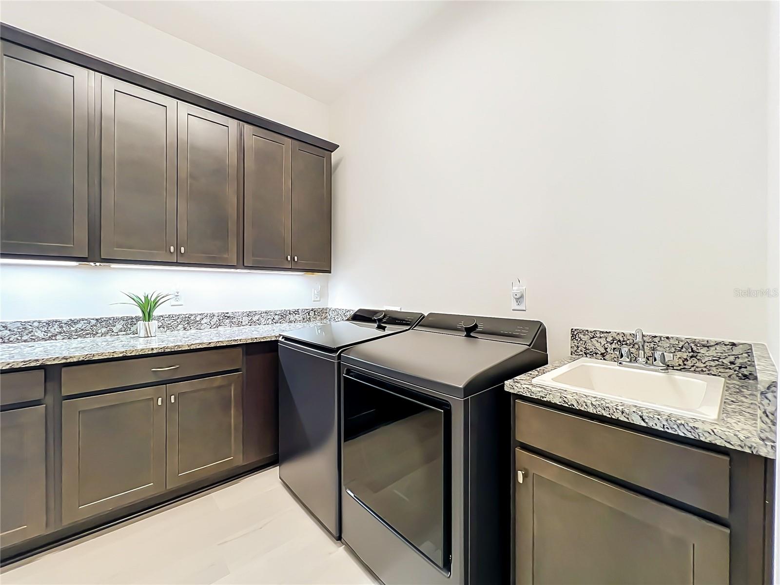 EAGLE CREEK - Residential