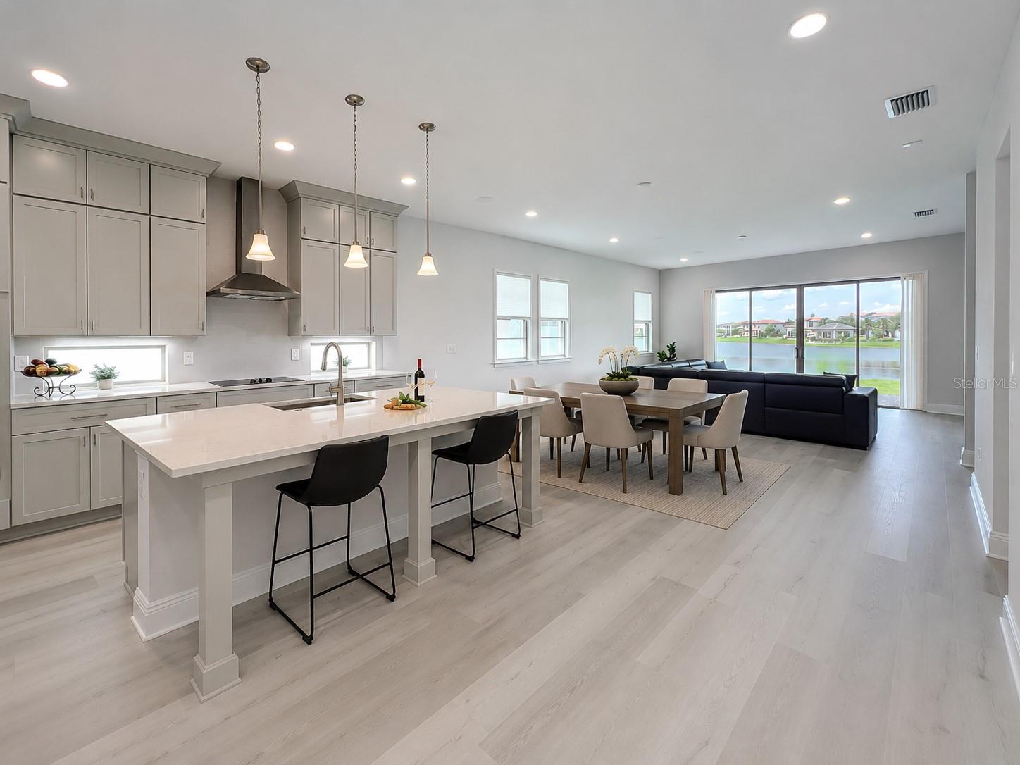 EAGLE CREEK - Residential