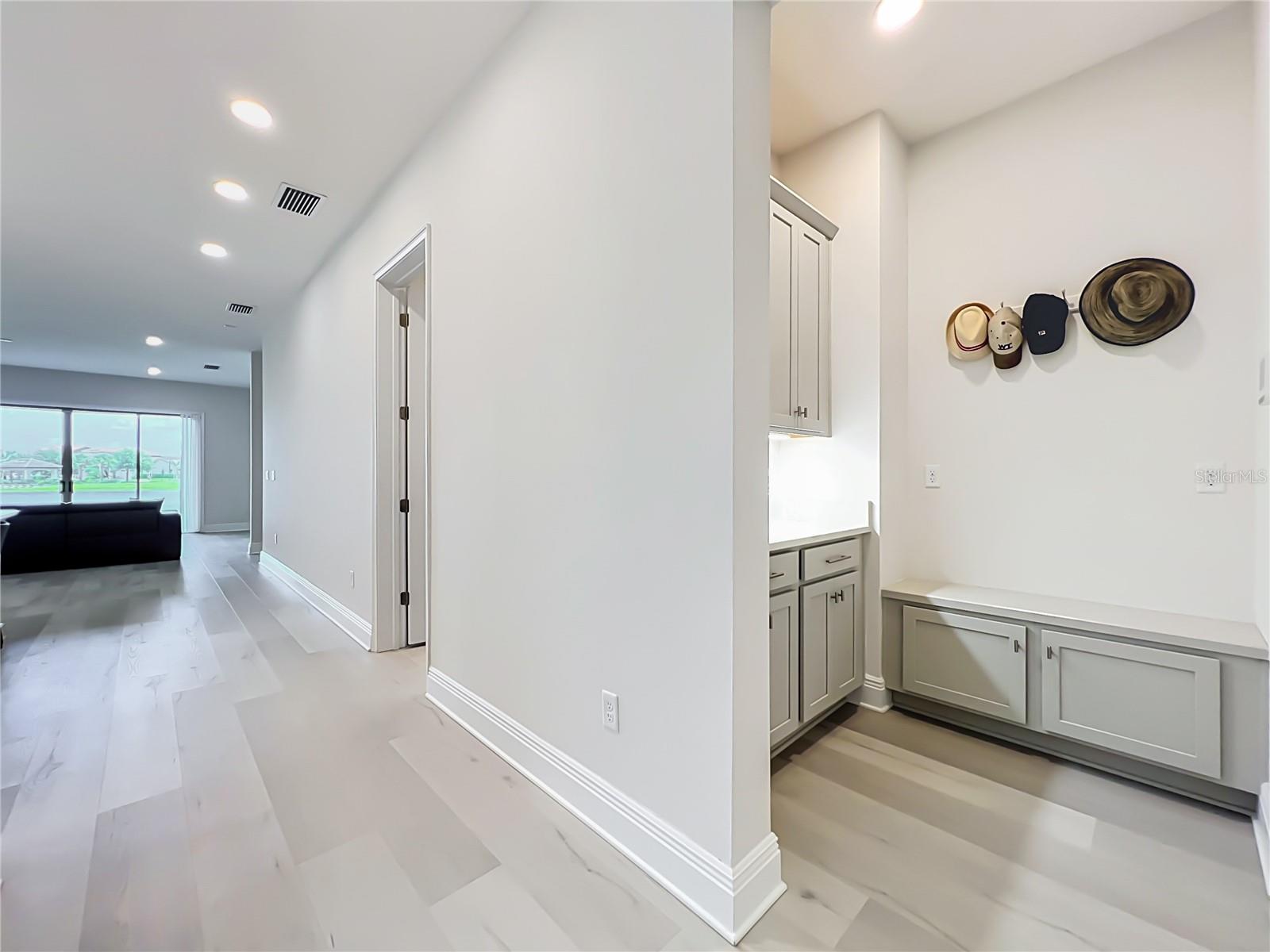 EAGLE CREEK - Residential
