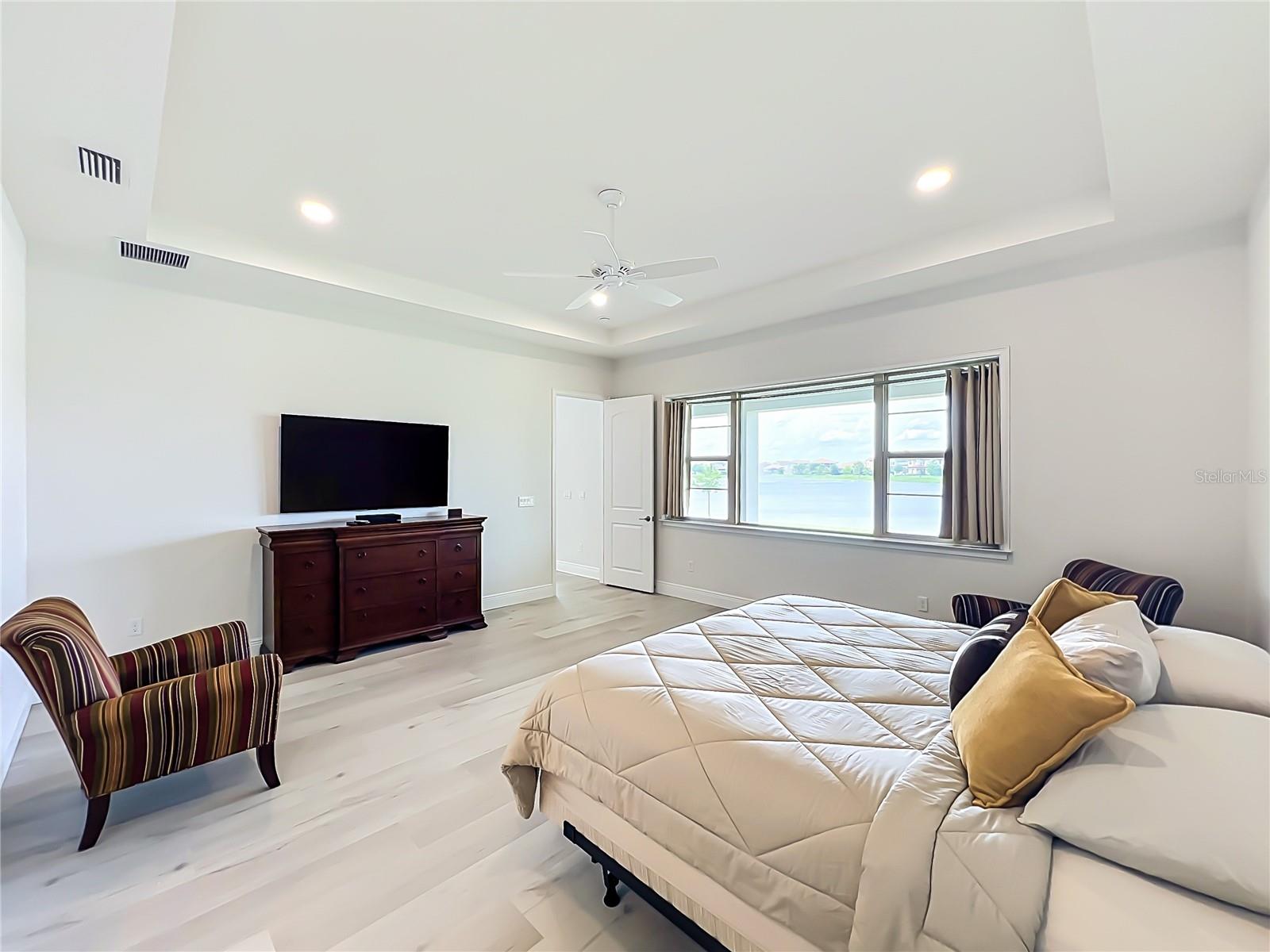 EAGLE CREEK - Residential
