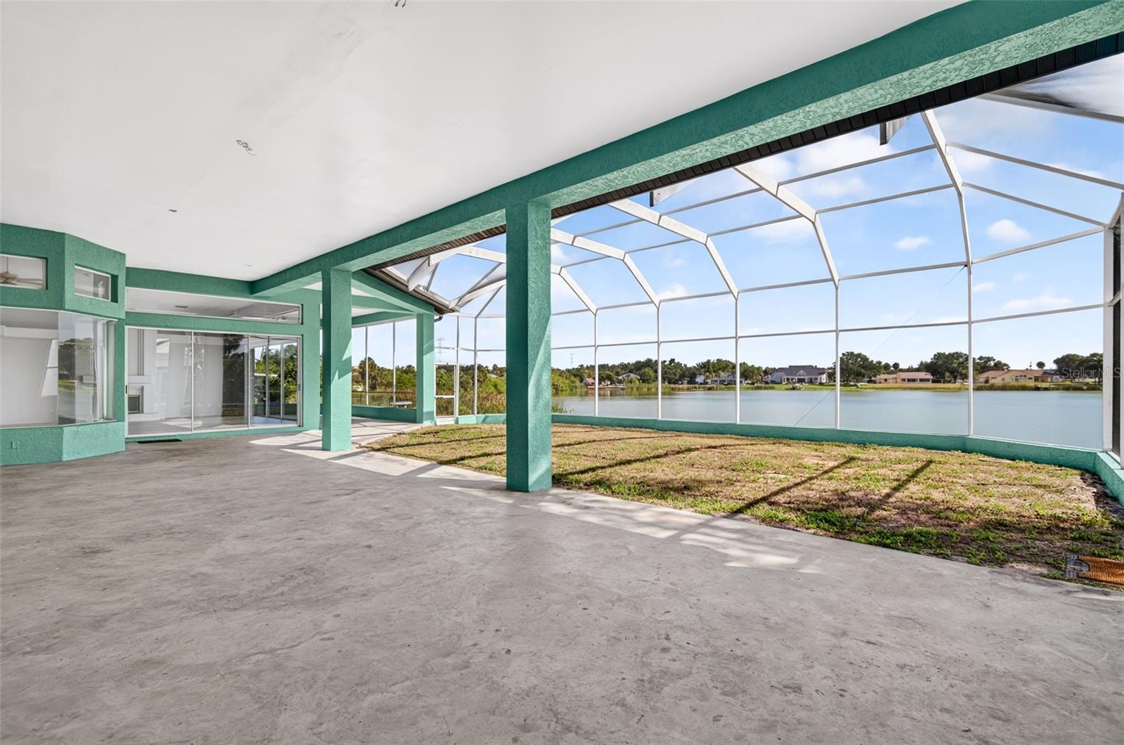 RIVERLACHEN - Residential