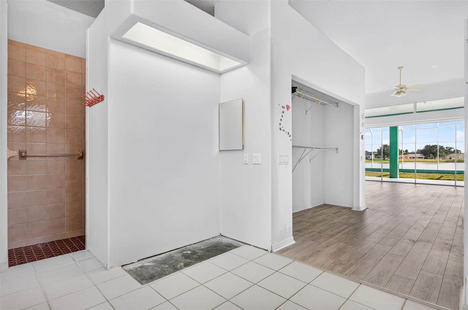 RIVERLACHEN - Residential