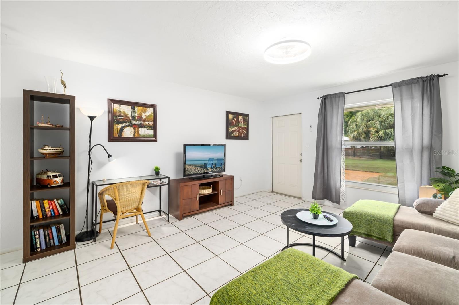GROVE PARK - Residential Income