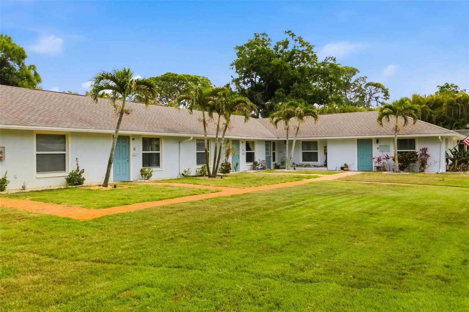 GROVE PARK - Residential Income