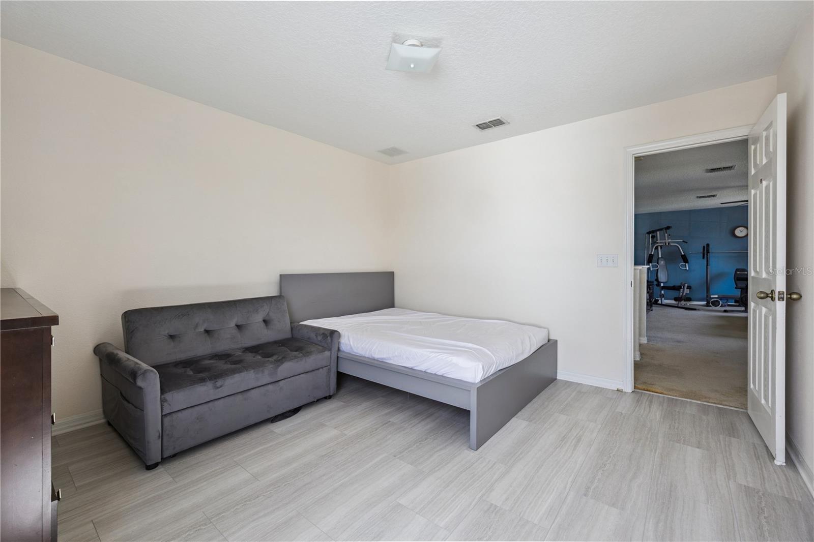 ROSEWOOD - Residential