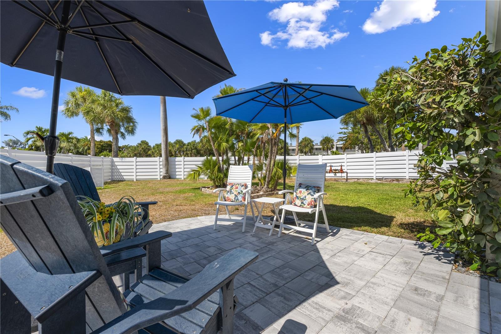 SPANISH MAIN YACHT CLUB CONDO - Residential