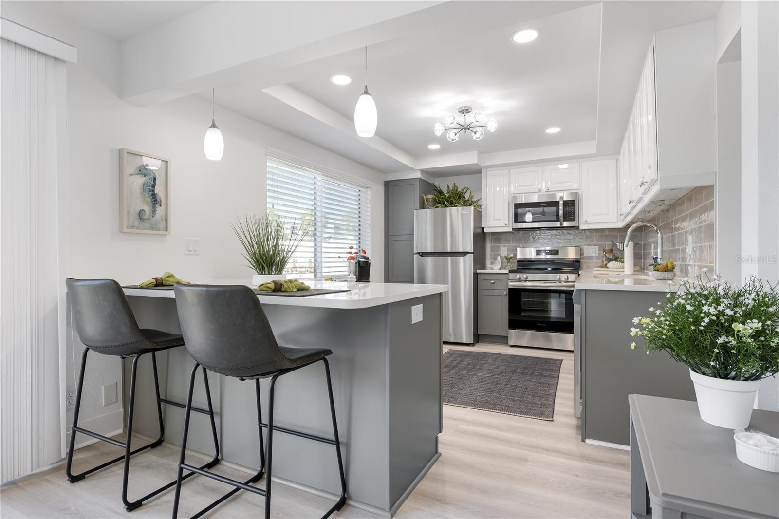 SPANISH MAIN YACHT CLUB CONDO - Residential