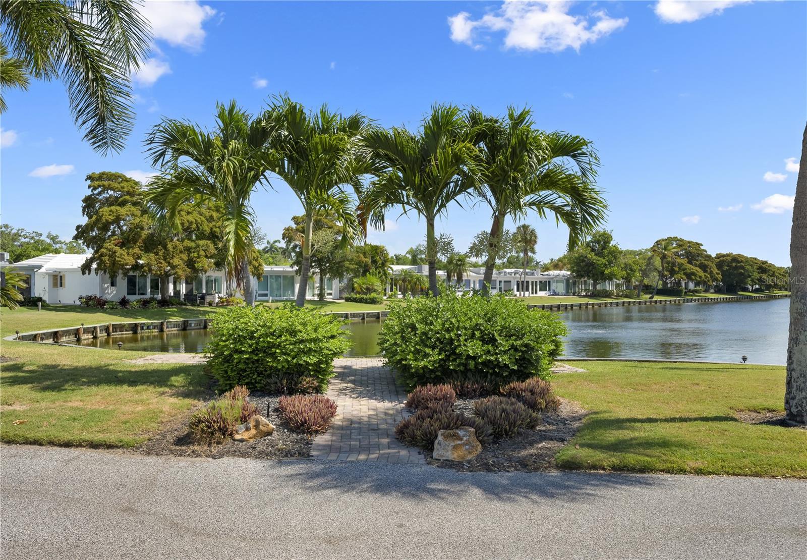 SPANISH MAIN YACHT CLUB CONDO - Residential
