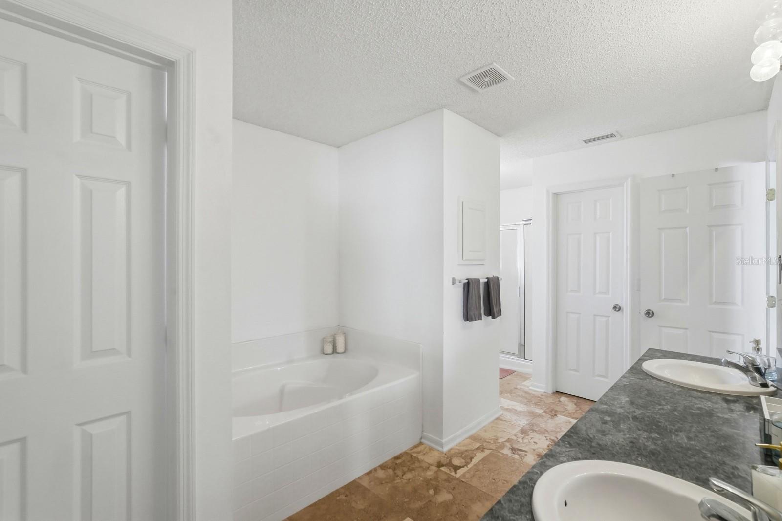 PALM COAST SEC 33 - Residential Lease