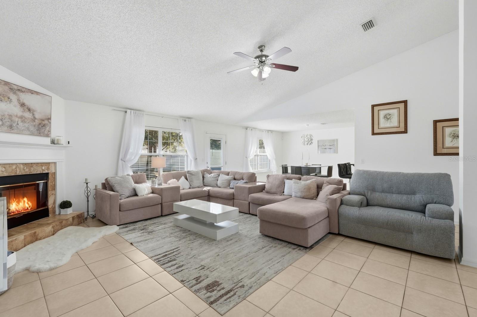 PALM COAST SEC 33 - Residential Lease