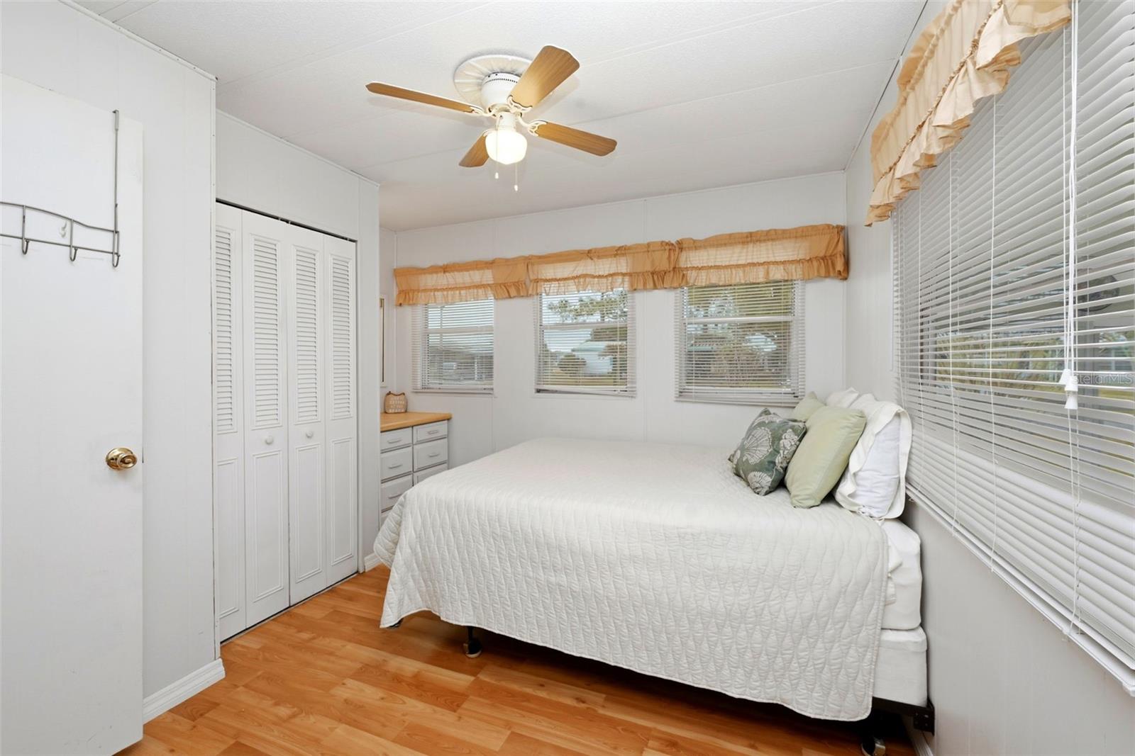 TAVARES LAKE FRANCES ESTATES - Residential