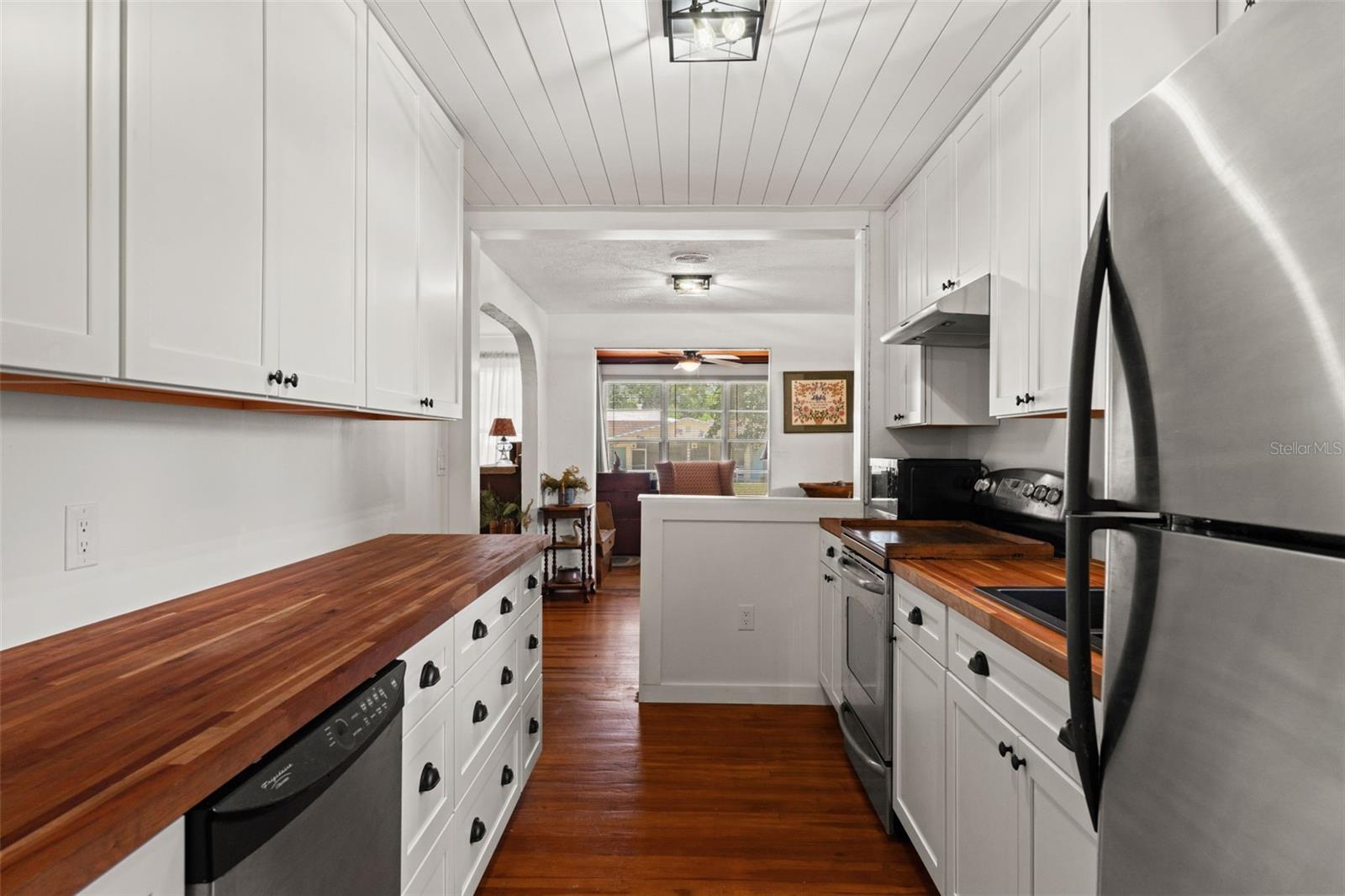NEW PORT RICHEY CITY - Residential