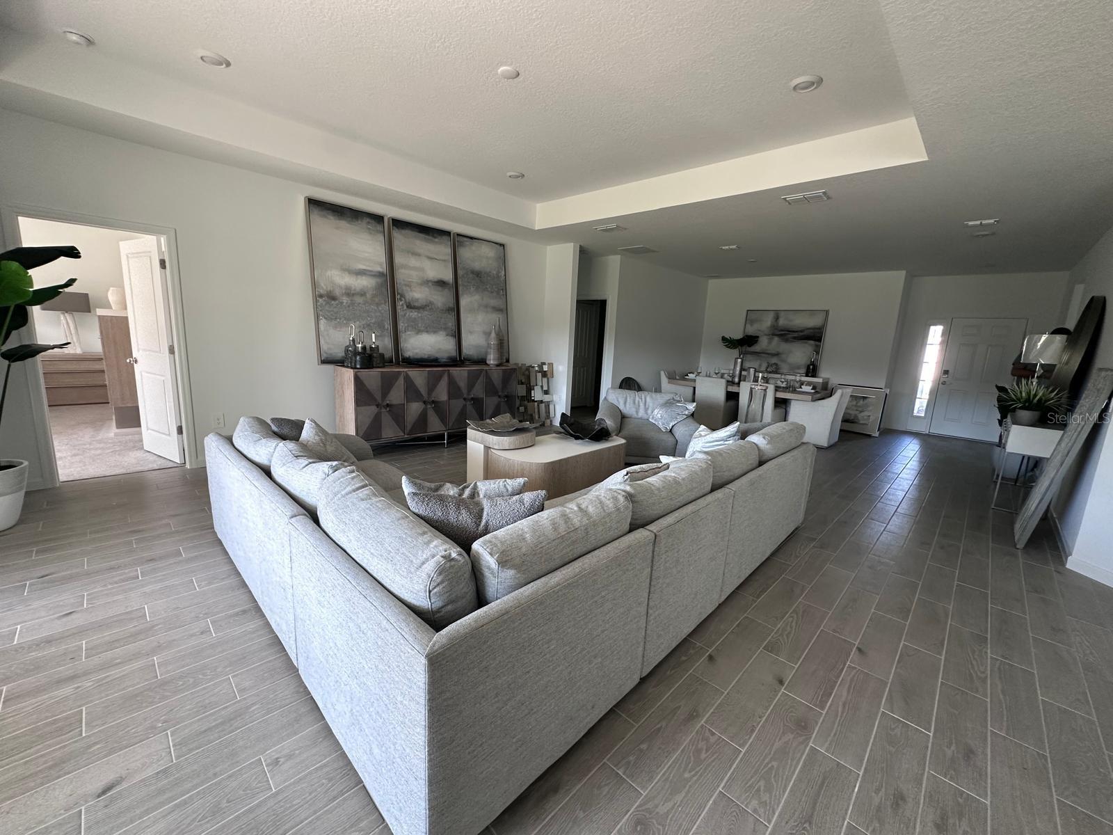 CONVERGENCE RESEARCH PARK - Residential Lease