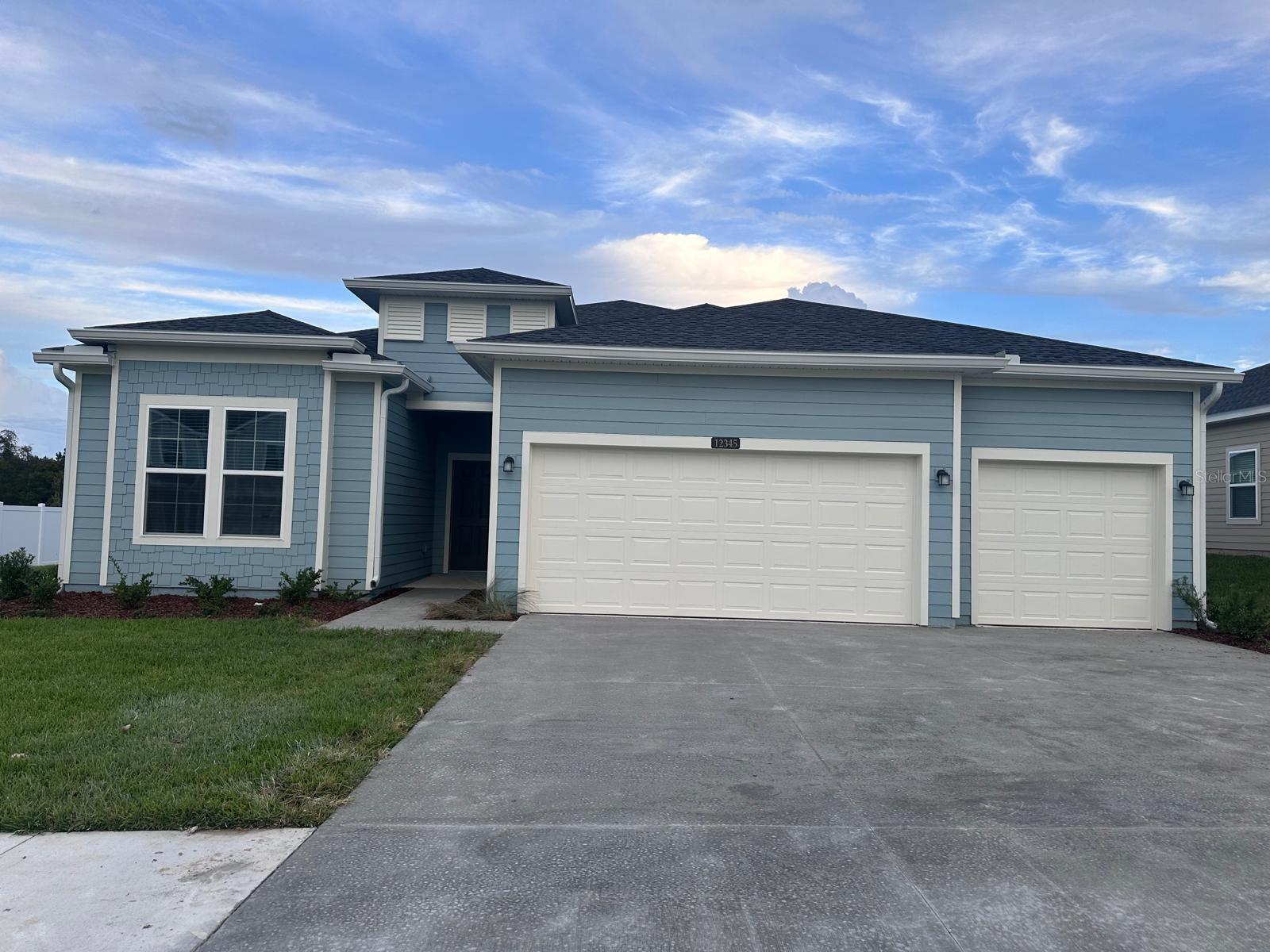 CONVERGENCE RESEARCH PARK - Residential Lease