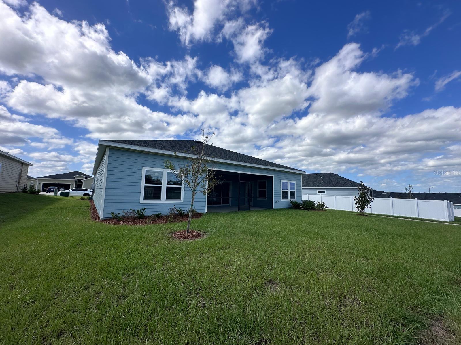 CONVERGENCE RESEARCH PARK - Residential Lease