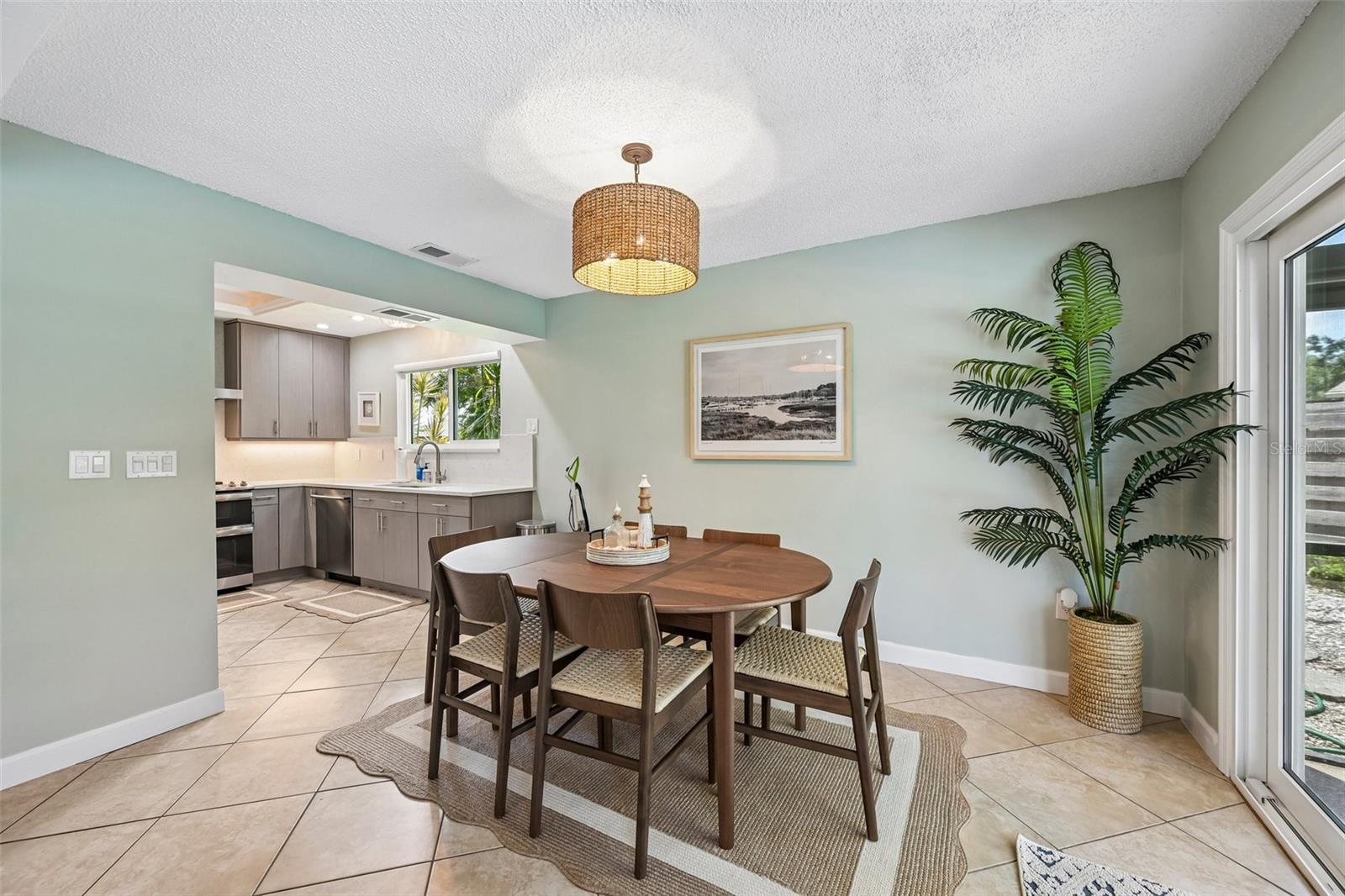GLENBROOKE - Residential