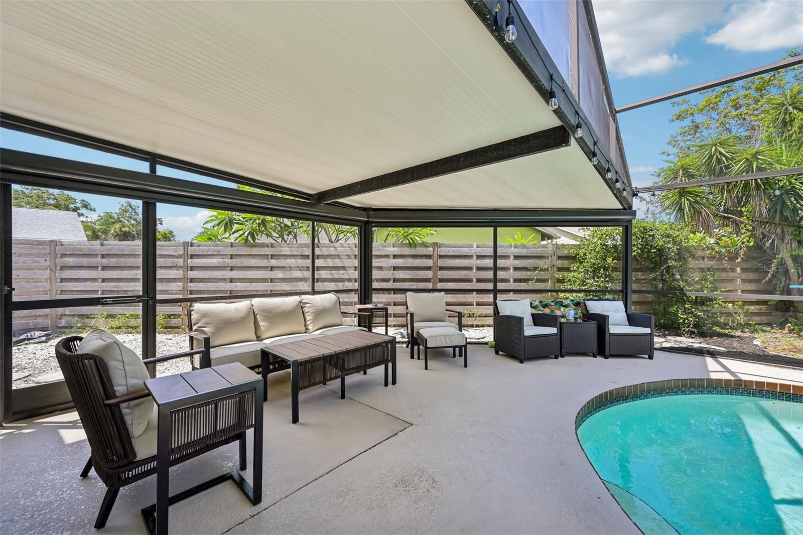 GLENBROOKE - Residential
