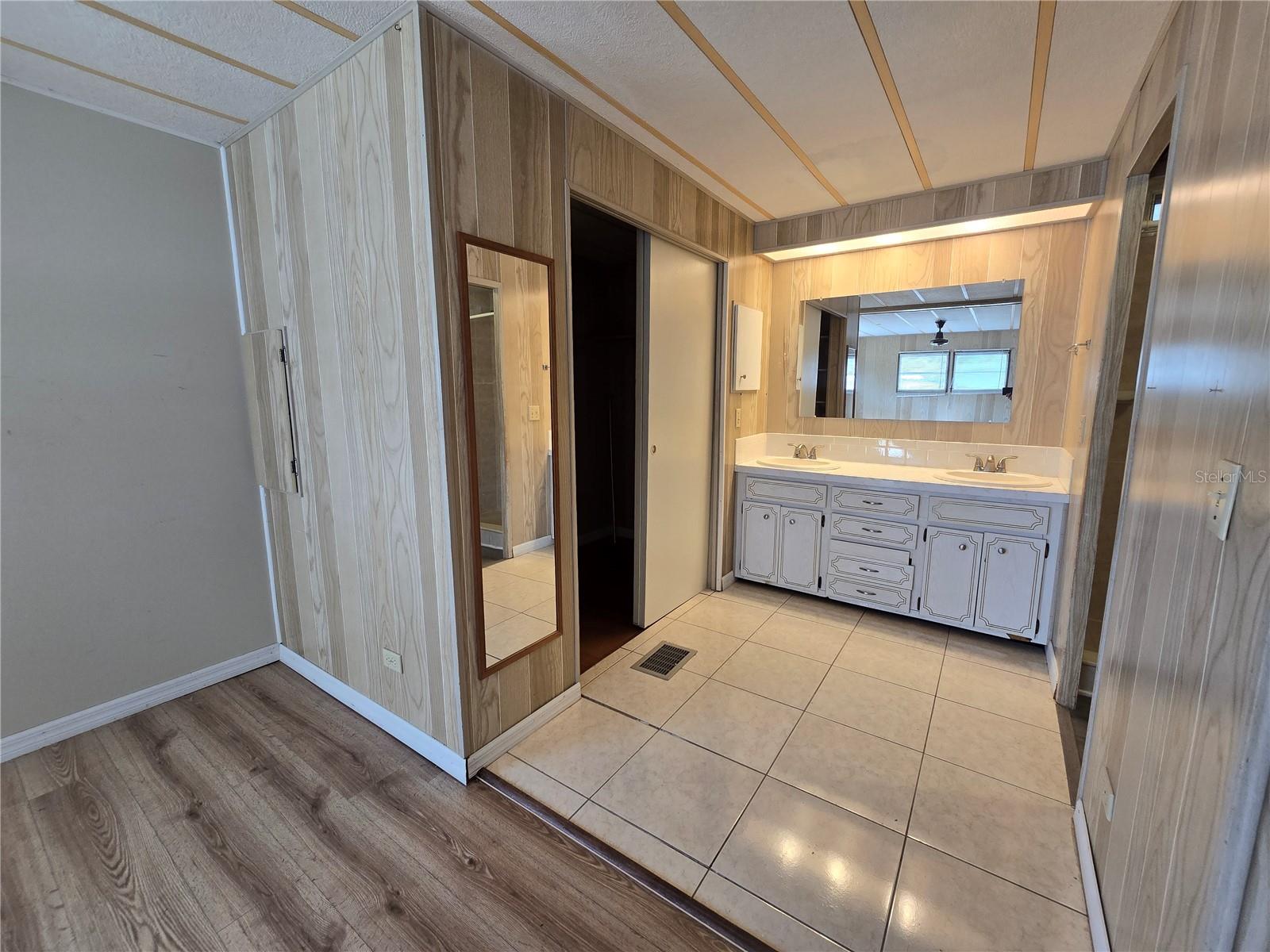 SKYVIEW MOBILE HOMES ESTS - Residential
