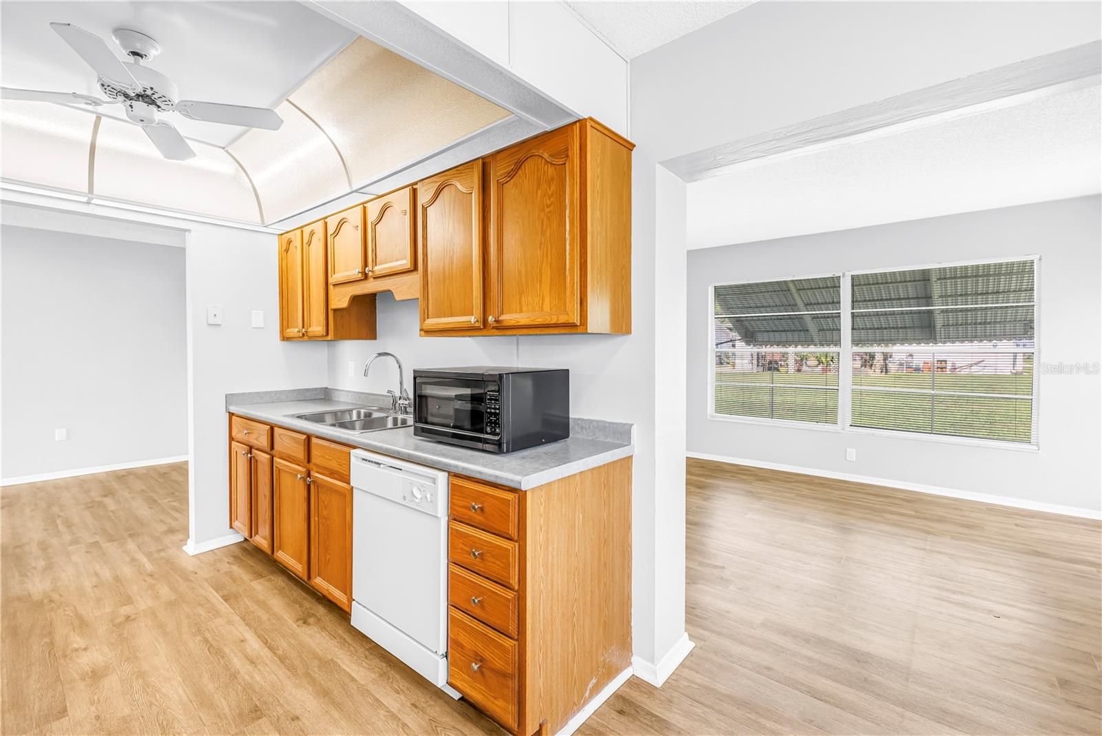 RIVER ISLES UNIT 2 - Residential