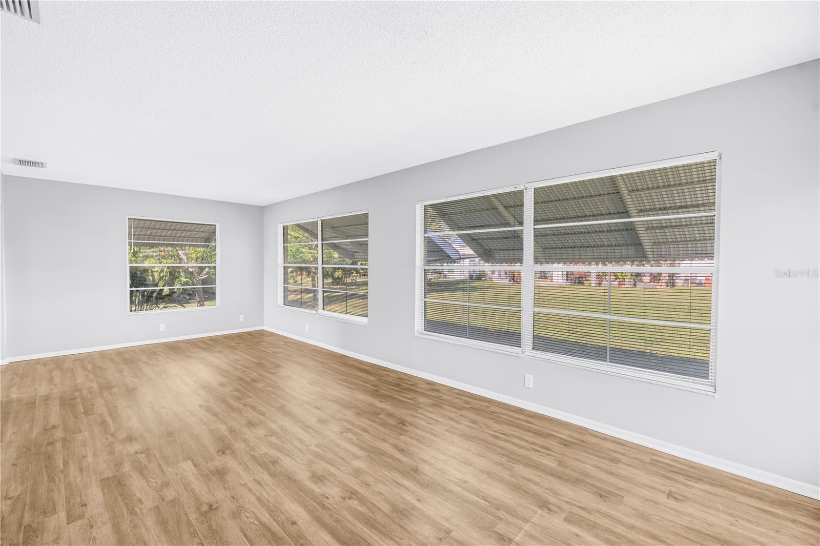 RIVER ISLES UNIT 2 - Residential