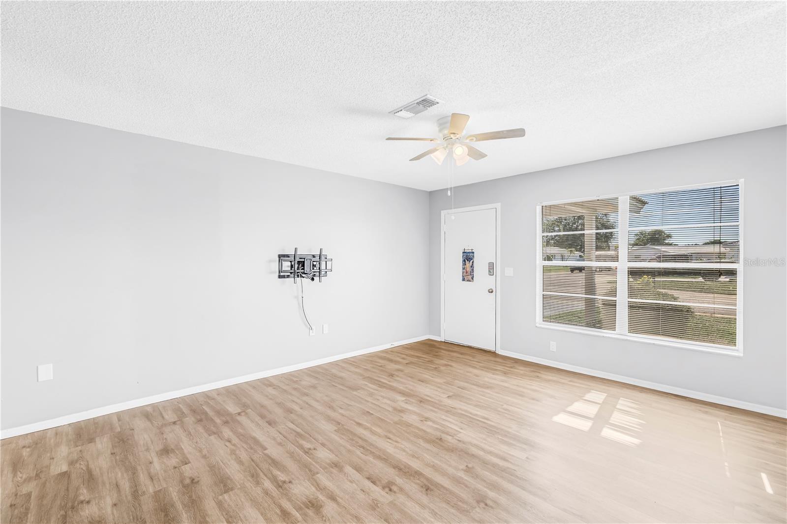 RIVER ISLES UNIT 2 - Residential