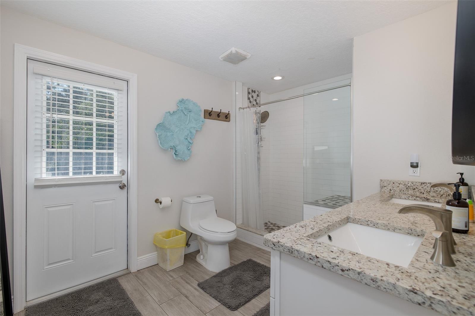 DE SOTO ESTATES - Residential