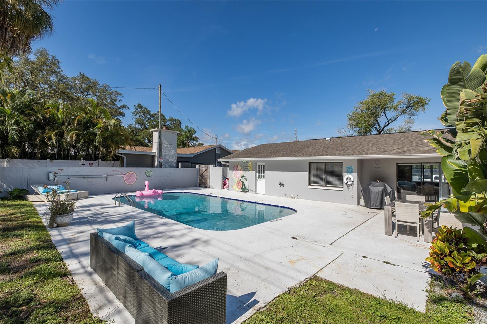 DE SOTO ESTATES - Residential