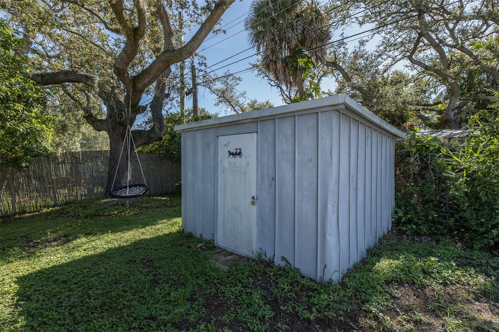DE SOTO ESTATES - Residential