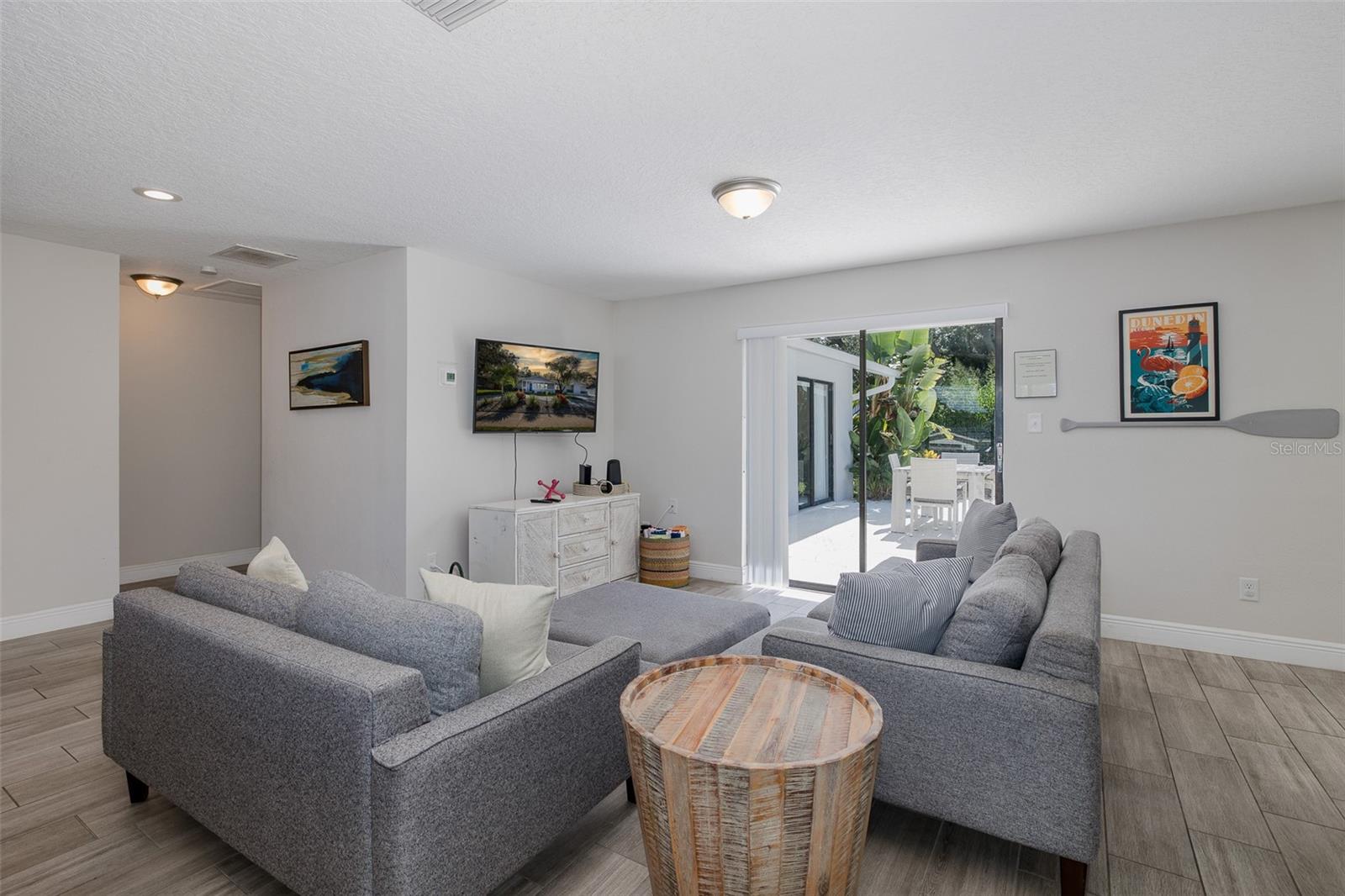DE SOTO ESTATES - Residential