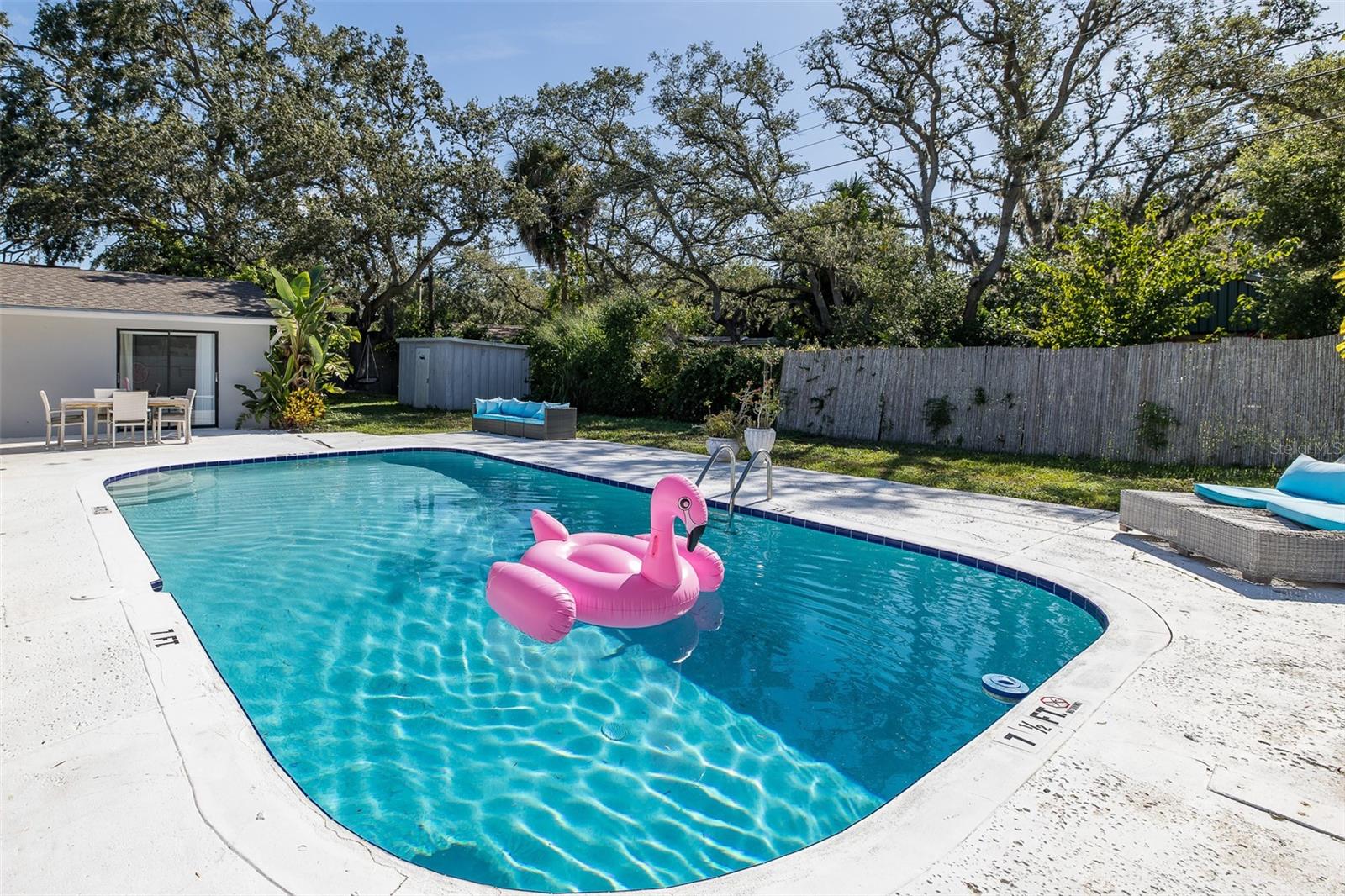 DE SOTO ESTATES - Residential