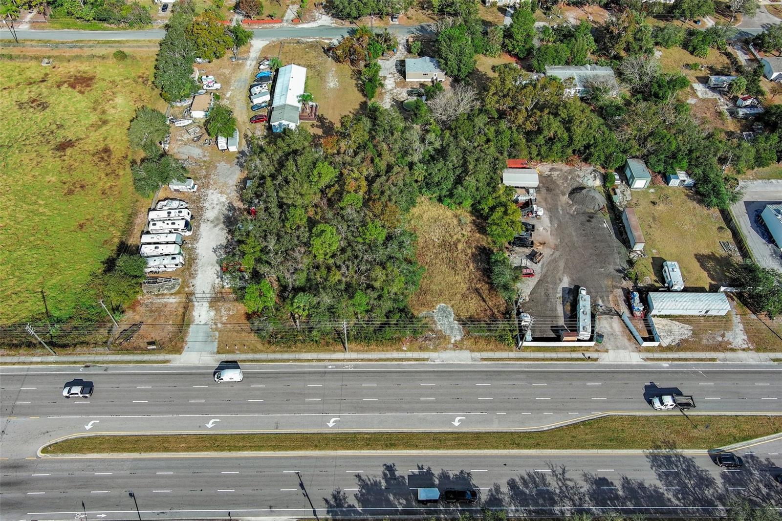 LAKEWOOD ACRES - Land
