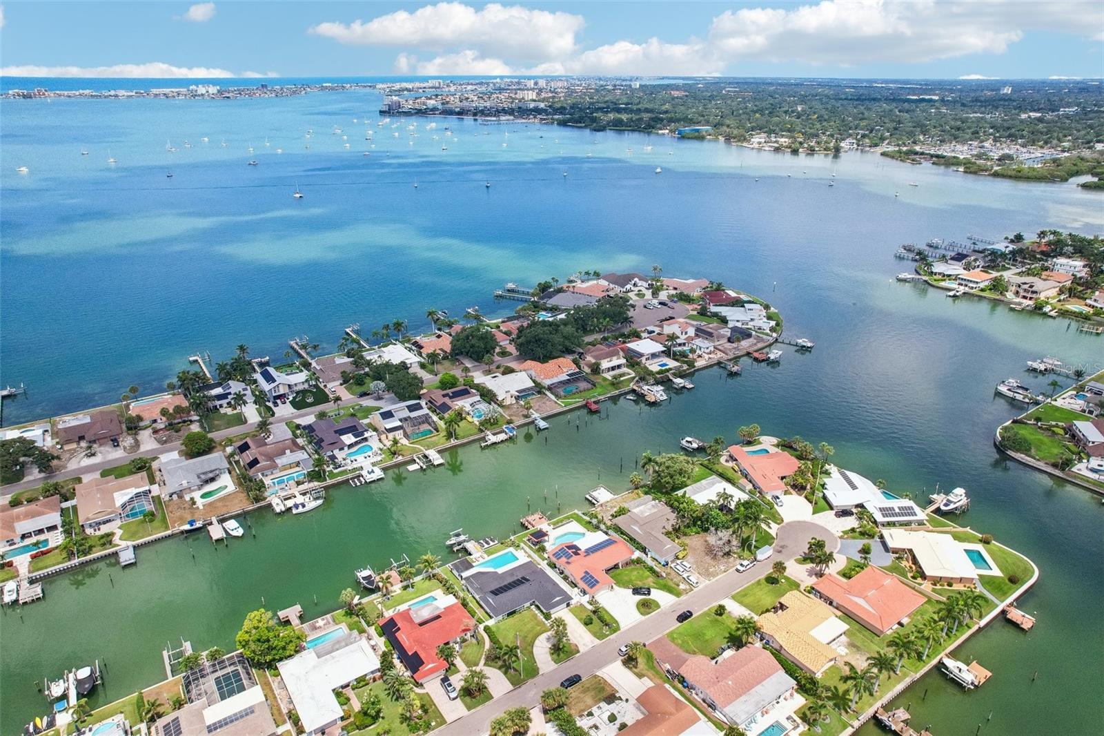 BROADWATER UNIT 2 BLK P - Residential