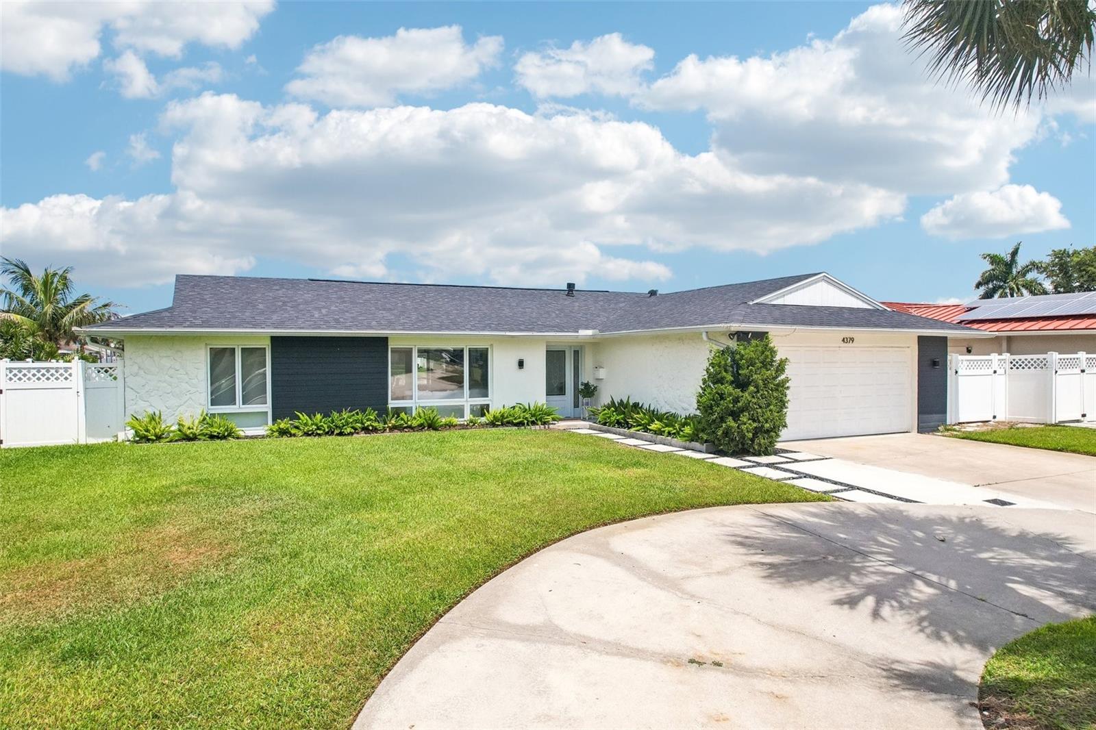 BROADWATER UNIT 2 BLK P - Residential
