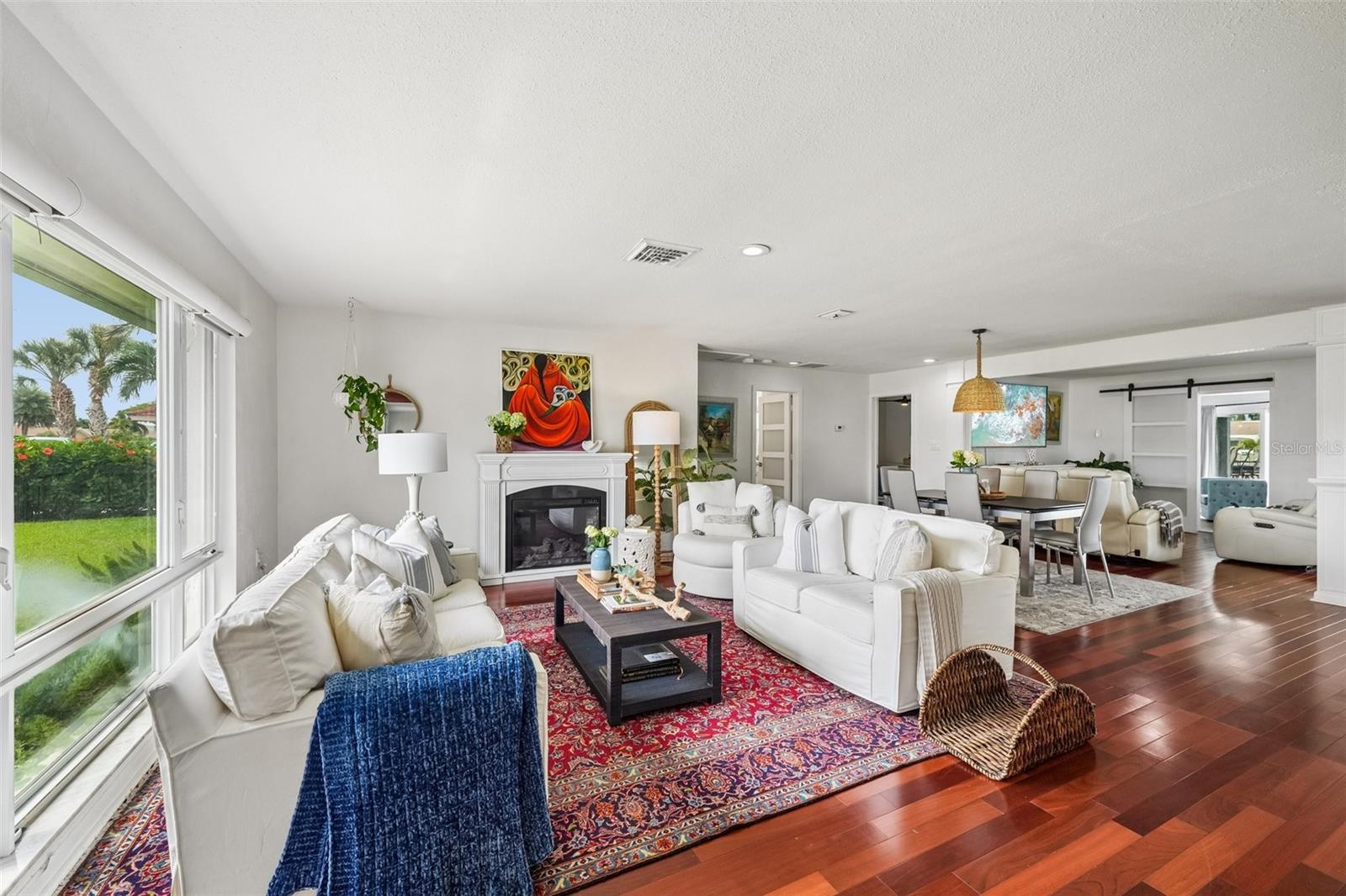 BROADWATER UNIT 2 BLK P - Residential