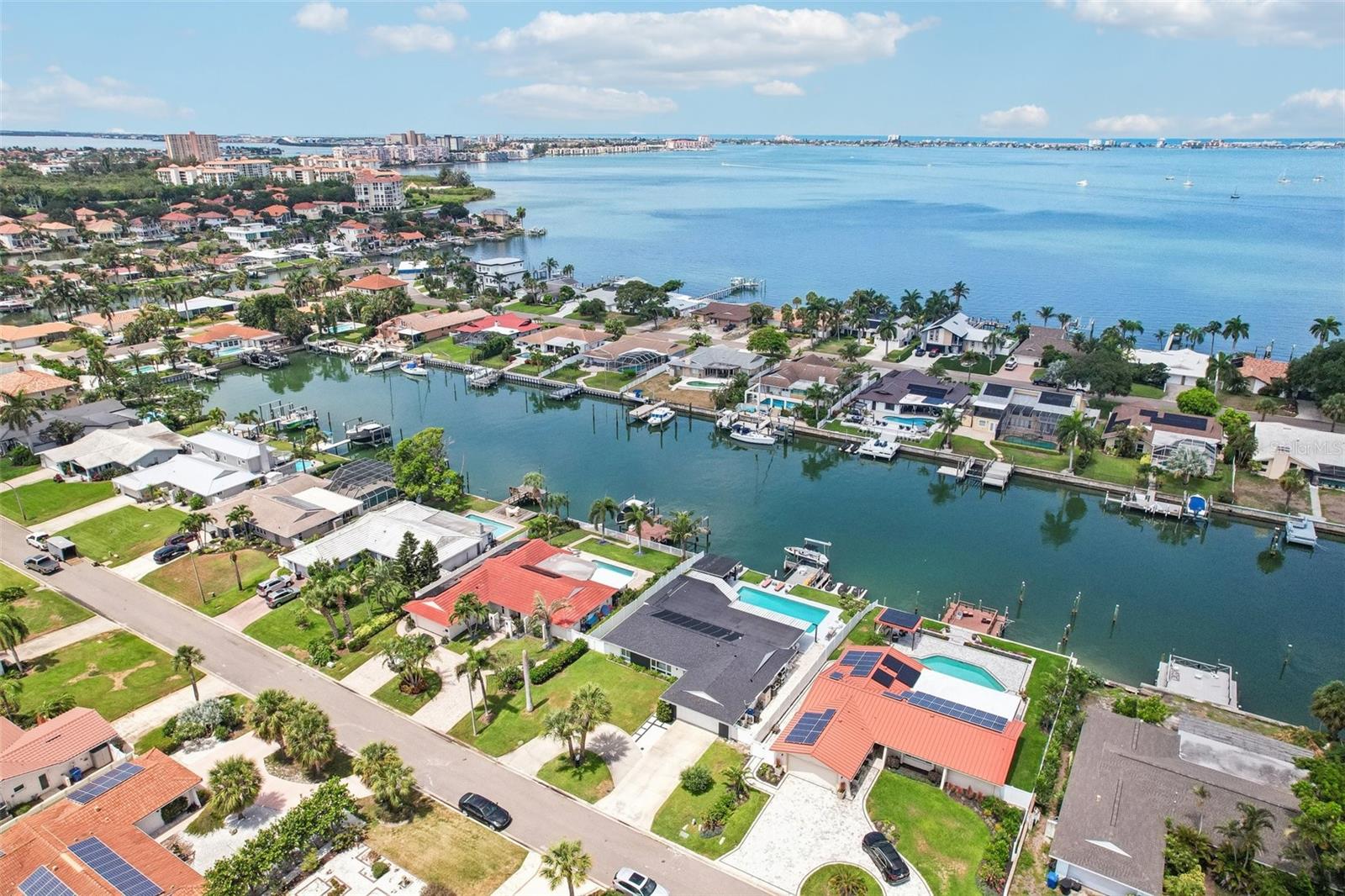 BROADWATER UNIT 2 BLK P - Residential