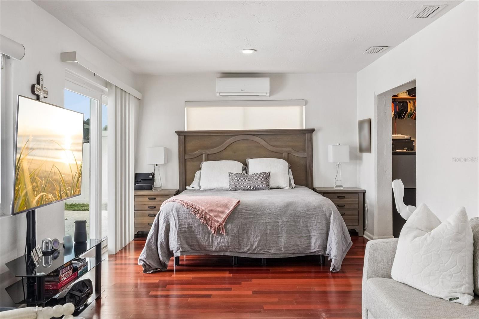 BROADWATER UNIT 2 BLK P - Residential