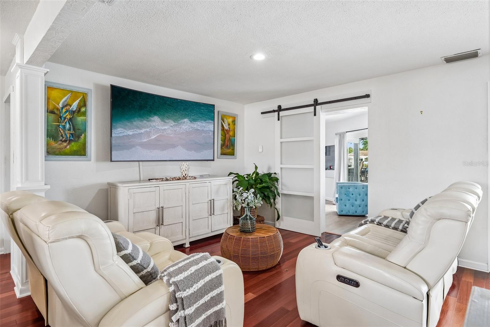 BROADWATER UNIT 2 BLK P - Residential