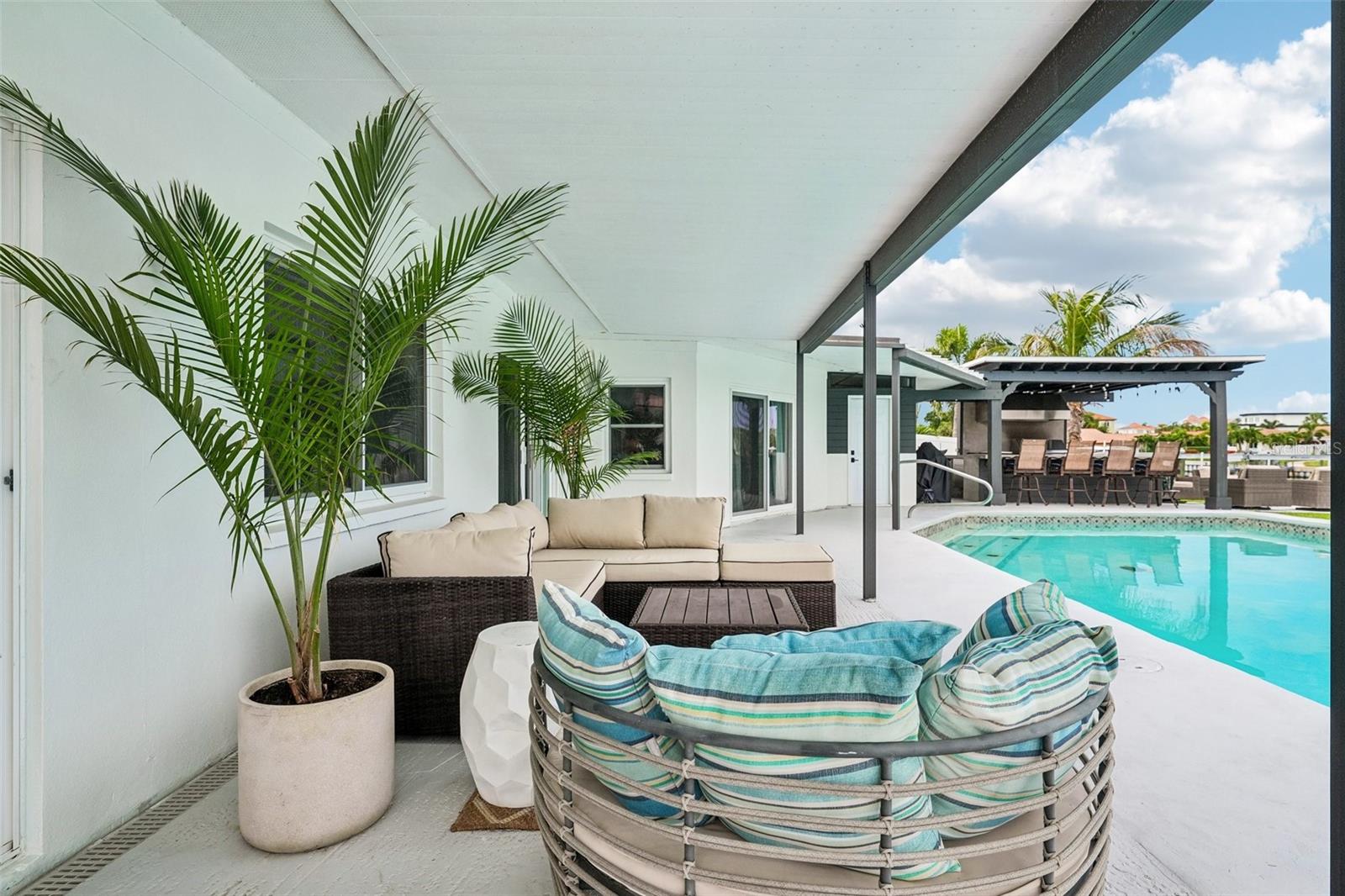 BROADWATER UNIT 2 BLK P - Residential