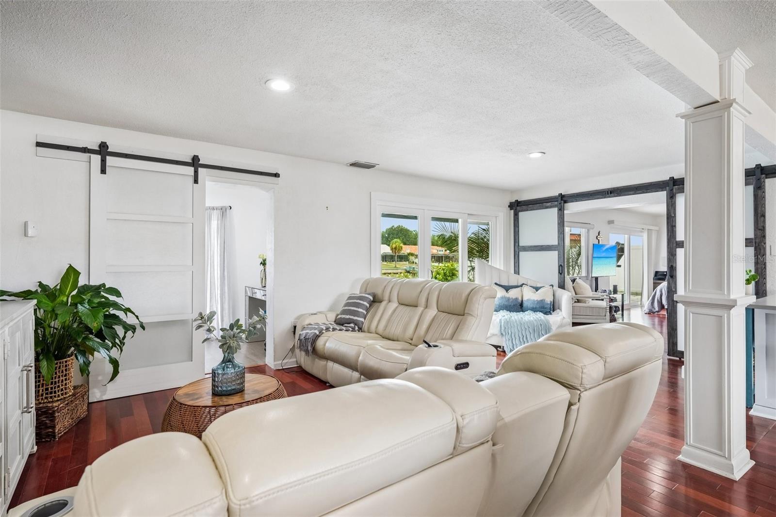 BROADWATER UNIT 2 BLK P - Residential