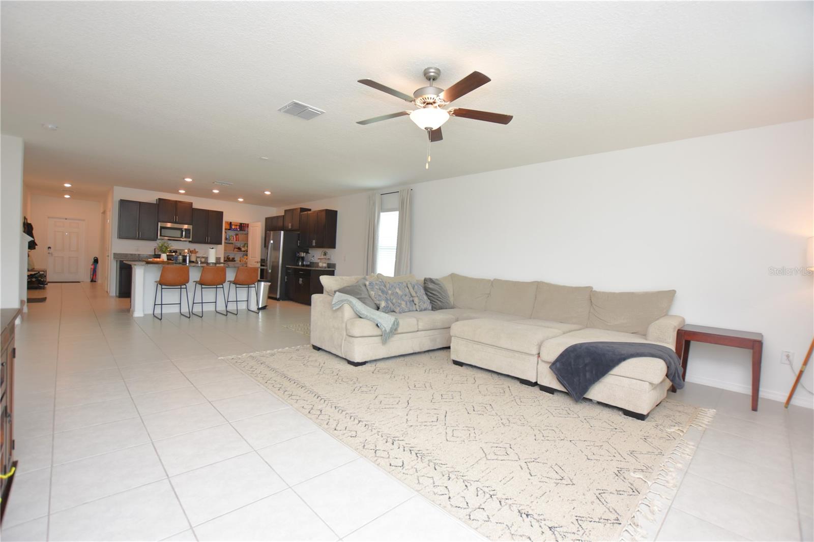 WIND MEADOWS SOUTH - Residential Lease