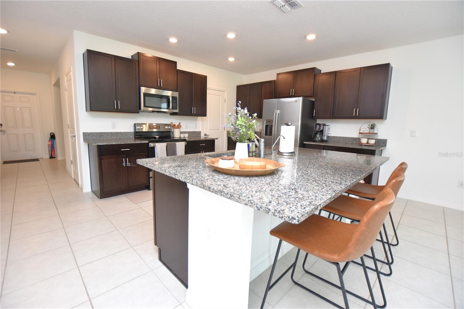 WIND MEADOWS SOUTH - Residential Lease