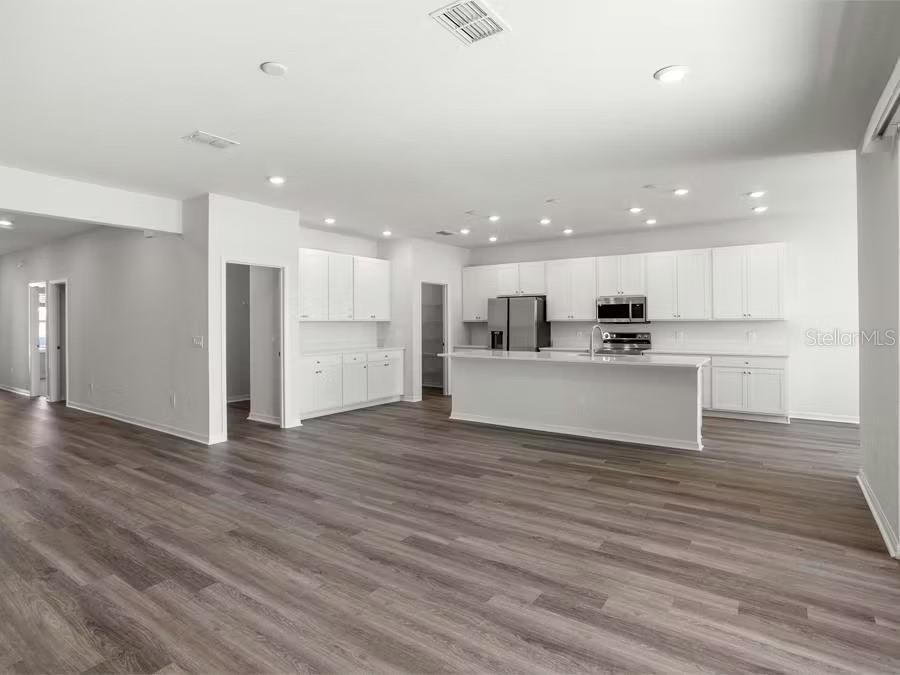 WOODLAND CROSSINGS - Residential