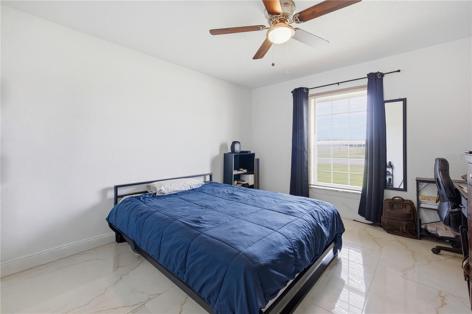 SILVER SPGS SHORES UN 18 - Residential
