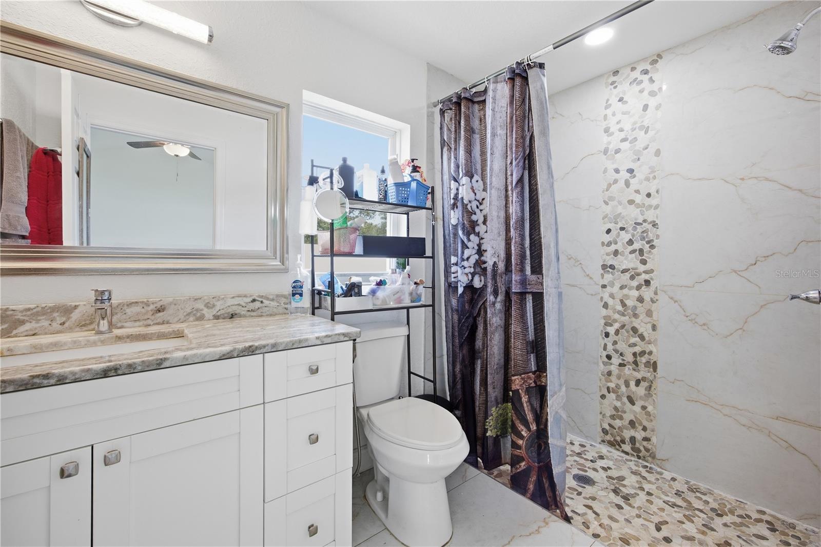 SILVER SPGS SHORES UN 18 - Residential