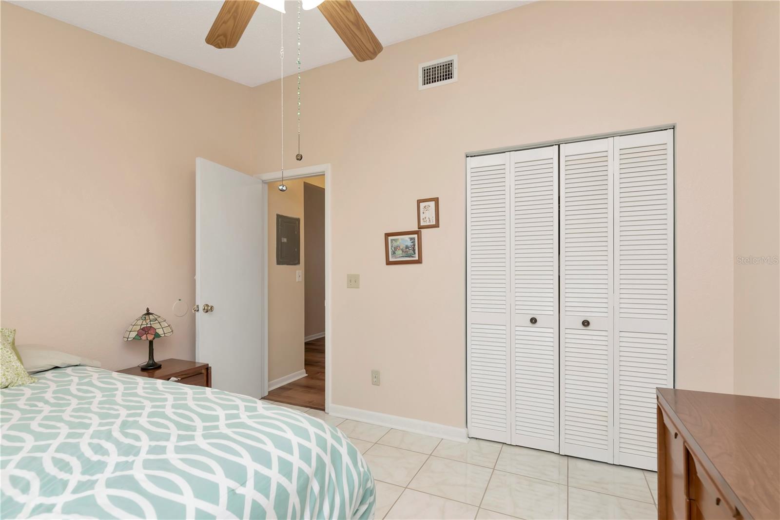 CARROLL OAKS - Residential