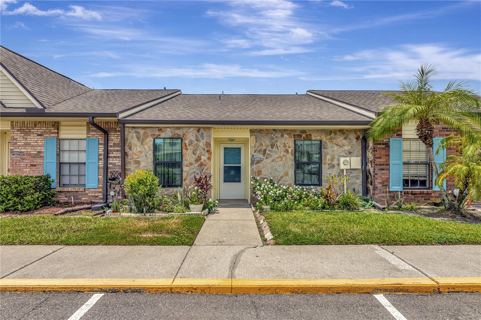 CARROLL OAKS - Residential